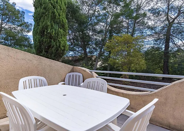 Lisa Maria D N38 2p5 サリ・ソランザラ